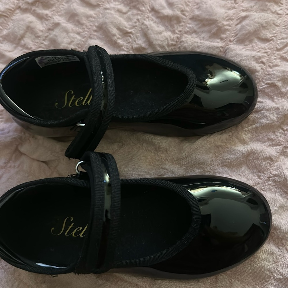 NWT Stelle Tap Shoes for Girls  Boys Dance Shoes Size 10